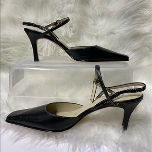 Anne Klein black leather shoes